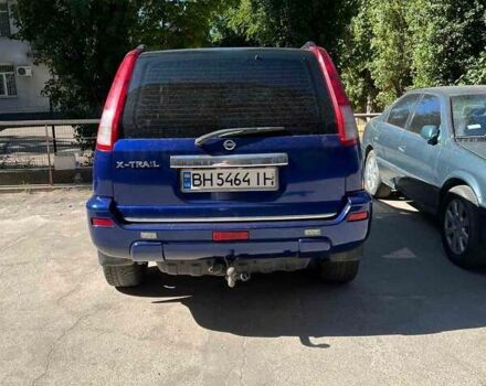 Синий Ниссан ИксТрейл, объемом двигателя 2 л и пробегом 300 тыс. км за 6000 $, фото 8 на Automoto.ua