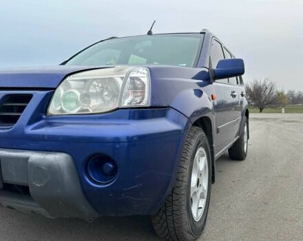 Синий Ниссан ИксТрейл, объемом двигателя 2.2 л и пробегом 327 тыс. км за 3300 $, фото 6 на Automoto.ua