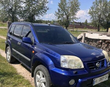 Синий Ниссан ИксТрейл, объемом двигателя 2 л и пробегом 246 тыс. км за 5400 $, фото 8 на Automoto.ua