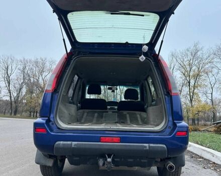 Синий Ниссан ИксТрейл, объемом двигателя 2.2 л и пробегом 327 тыс. км за 3300 $, фото 16 на Automoto.ua