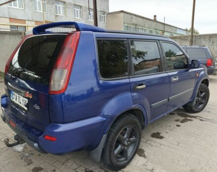 Синий Ниссан ИксТрейл, объемом двигателя 2.2 л и пробегом 308 тыс. км за 4200 $, фото 2 на Automoto.ua