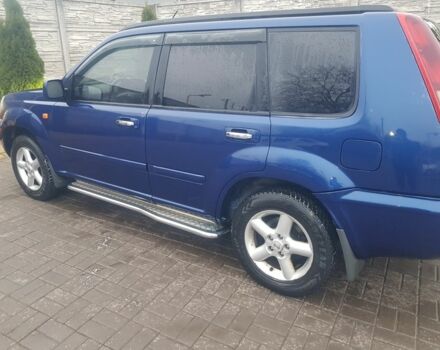 Синий Ниссан ИксТрейл, объемом двигателя 2.18 л и пробегом 260 тыс. км за 5400 $, фото 2 на Automoto.ua