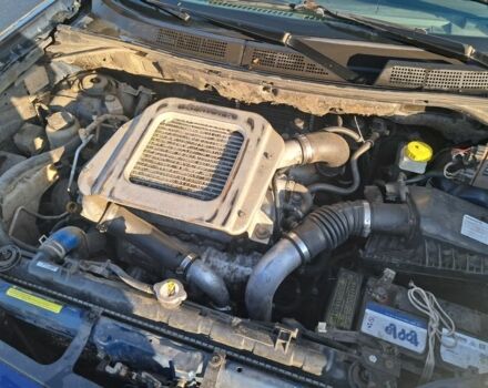 Синий Ниссан ИксТрейл, объемом двигателя 2.2 л и пробегом 300 тыс. км за 3700 $, фото 4 на Automoto.ua