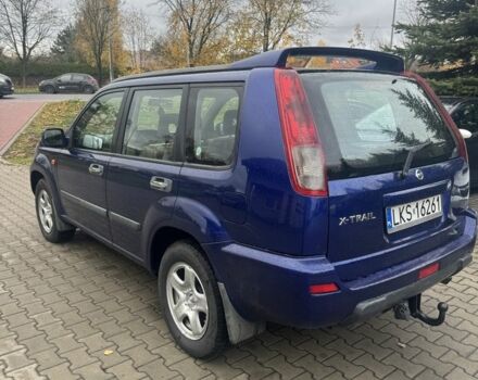 Синий Ниссан ИксТрейл, объемом двигателя 2.2 л и пробегом 187 тыс. км за 3494 $, фото 3 на Automoto.ua