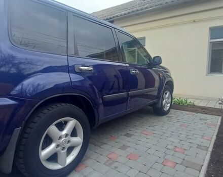 Синий Ниссан ИксТрейл, объемом двигателя 2 л и пробегом 500 тыс. км за 5400 $, фото 6 на Automoto.ua