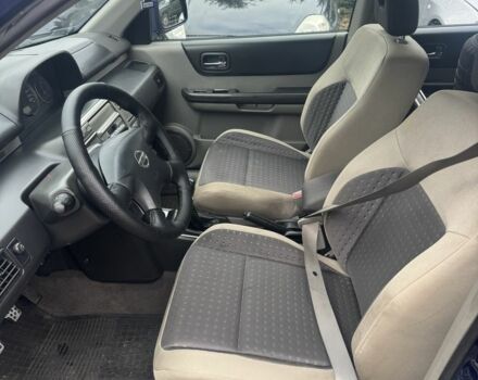 Синий Ниссан ИксТрейл, объемом двигателя 2.2 л и пробегом 187 тыс. км за 3494 $, фото 6 на Automoto.ua