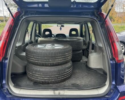 Синий Ниссан ИксТрейл, объемом двигателя 2.2 л и пробегом 187 тыс. км за 3494 $, фото 17 на Automoto.ua