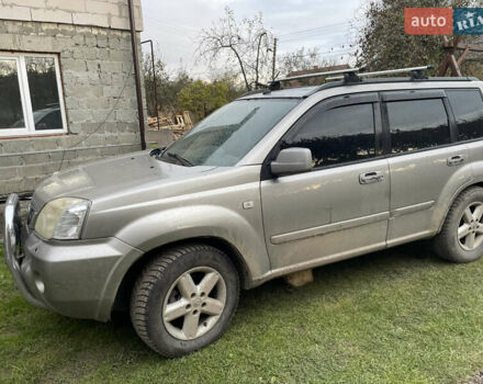 Синий Ниссан ИксТрейл, объемом двигателя 2.4 л и пробегом 299 тыс. км за 4600 $, фото 18 на Automoto.ua