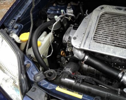 Синий Ниссан ИксТрейл, объемом двигателя 2.2 л и пробегом 300 тыс. км за 3000 $, фото 9 на Automoto.ua