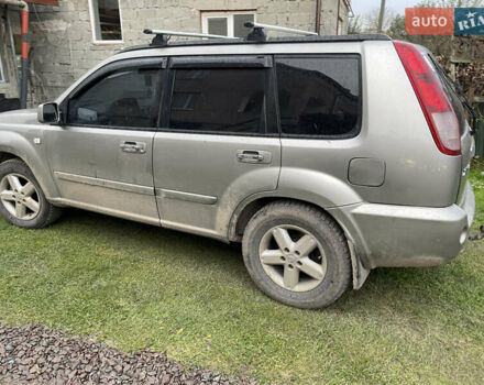 Синий Ниссан ИксТрейл, объемом двигателя 2.4 л и пробегом 299 тыс. км за 4600 $, фото 1 на Automoto.ua