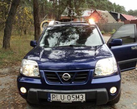 Синий Ниссан ИксТрейл, объемом двигателя 2.2 л и пробегом 300 тыс. км за 3000 $, фото 10 на Automoto.ua