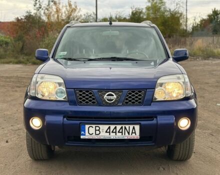 Синий Ниссан ИксТрейл, объемом двигателя 2.2 л и пробегом 280 тыс. км за 3699 $, фото 1 на Automoto.ua
