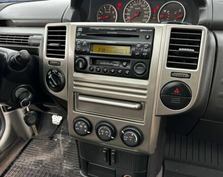 Синий Ниссан ИксТрейл, объемом двигателя 2.2 л и пробегом 280 тыс. км за 3699 $, фото 5 на Automoto.ua