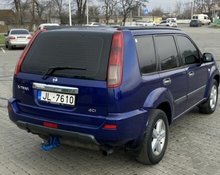 Синий Ниссан ИксТрейл, объемом двигателя 2.2 л и пробегом 200 тыс. км за 3850 $, фото 5 на Automoto.ua