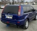 Синий Ниссан ИксТрейл, объемом двигателя 2.2 л и пробегом 200 тыс. км за 3850 $, фото 5 на Automoto.ua