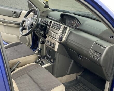 Синий Ниссан ИксТрейл, объемом двигателя 2.2 л и пробегом 200 тыс. км за 3850 $, фото 8 на Automoto.ua