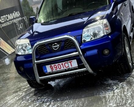 Синий Ниссан ИксТрейл, объемом двигателя 0 л и пробегом 290 тыс. км за 4500 $, фото 1 на Automoto.ua