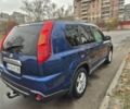 Синий Ниссан ИксТрейл, объемом двигателя 2 л и пробегом 204 тыс. км за 10000 $, фото 3 на Automoto.ua