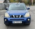 Синій Ніссан ІксТрейл, об'ємом двигуна 2 л та пробігом 338 тис. км за 9700 $, фото 1 на Automoto.ua