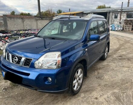 Синий Ниссан ИксТрейл, объемом двигателя 2 л и пробегом 170 тыс. км за 5344 $, фото 2 на Automoto.ua