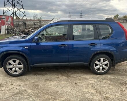 Синий Ниссан ИксТрейл, объемом двигателя 2 л и пробегом 170 тыс. км за 5344 $, фото 1 на Automoto.ua