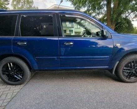 Синий Ниссан ИксТрейл, объемом двигателя 2.2 л и пробегом 254 тыс. км за 2850 $, фото 4 на Automoto.ua