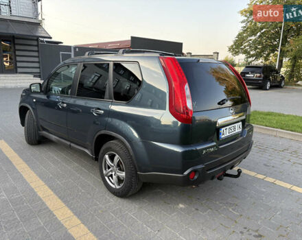 Синий Ниссан ИксТрейл, объемом двигателя 2 л и пробегом 238 тыс. км за 13550 $, фото 3 на Automoto.ua
