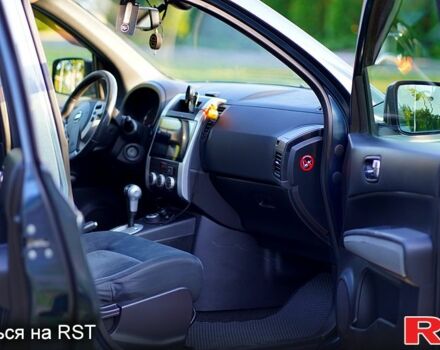 Синий Ниссан ИксТрейл, объемом двигателя 2 л и пробегом 369 тыс. км за 9500 $, фото 6 на Automoto.ua