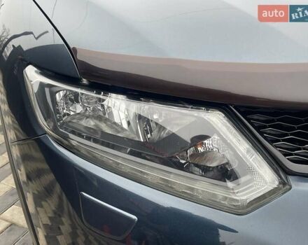 Синій Ніссан ІксТрейл, об'ємом двигуна 2 л та пробігом 198 тис. км за 14700 $, фото 5 на Automoto.ua