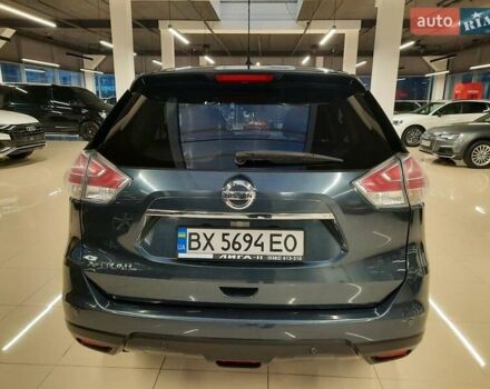 Синий Ниссан ИксТрейл, объемом двигателя 2 л и пробегом 189 тыс. км за 11999 $, фото 4 на Automoto.ua