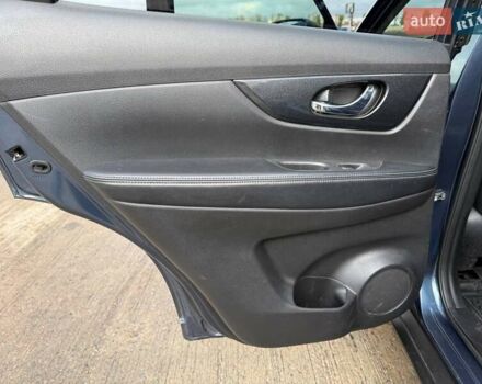 Синий Ниссан ИксТрейл, объемом двигателя 1.6 л и пробегом 294 тыс. км за 14900 $, фото 19 на Automoto.ua