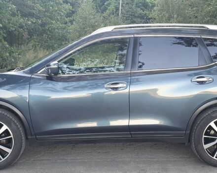 Синий Ниссан ИксТрейл, объемом двигателя 1.6 л и пробегом 57 тыс. км за 8200 $, фото 5 на Automoto.ua