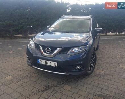 Синий Ниссан ИксТрейл, объемом двигателя 1.6 л и пробегом 168 тыс. км за 15999 $, фото 2 на Automoto.ua