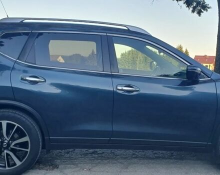 Синий Ниссан ИксТрейл, объемом двигателя 1.6 л и пробегом 57 тыс. км за 8200 $, фото 4 на Automoto.ua