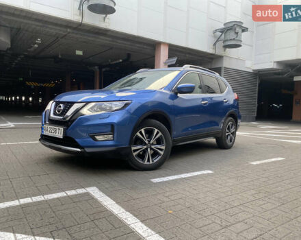 Синий Ниссан ИксТрейл, объемом двигателя 1.6 л и пробегом 84 тыс. км за 17600 $, фото 3 на Automoto.ua