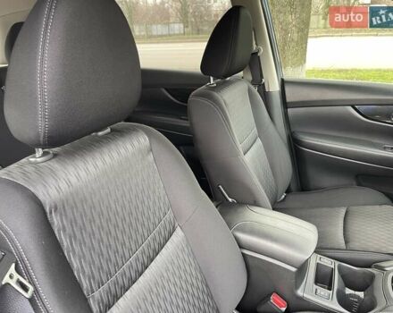 Синий Ниссан ИксТрейл, объемом двигателя 1.6 л и пробегом 118 тыс. км за 17700 $, фото 46 на Automoto.ua