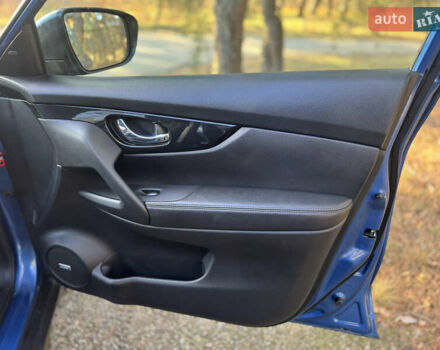 Синий Ниссан ИксТрейл, объемом двигателя 2 л и пробегом 87 тыс. км за 18900 $, фото 18 на Automoto.ua