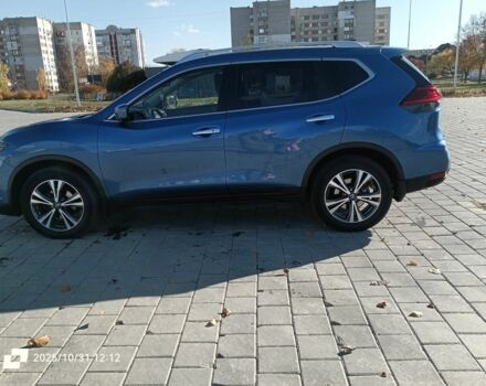 Синий Ниссан ИксТрейл, объемом двигателя 2.5 л и пробегом 93 тыс. км за 17999 $, фото 4 на Automoto.ua