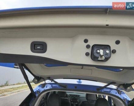 Синий Ниссан ИксТрейл, объемом двигателя 1.6 л и пробегом 87 тыс. км за 19500 $, фото 11 на Automoto.ua