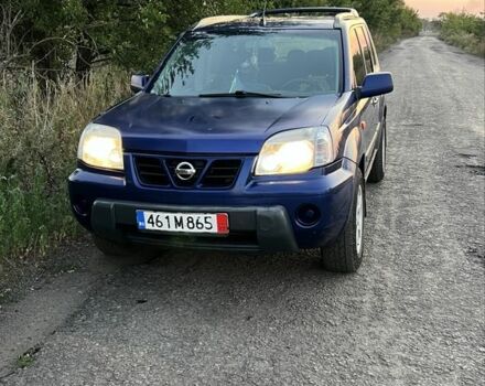 Синій Ніссан ІксТрейл, об'ємом двигуна 2.2 л та пробігом 320 тис. км за 3900 $, фото 4 на Automoto.ua