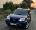 Синій Ніссан ІксТрейл, об'ємом двигуна 2.2 л та пробігом 320 тис. км за 3900 $, фото 1 на Automoto.ua