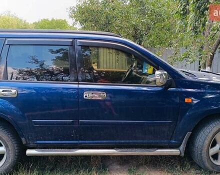 Синий Ниссан ИксТрейл, объемом двигателя 2.18 л и пробегом 260 тыс. км за 6300 $, фото 1 на Automoto.ua