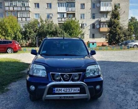 Синій Ніссан ІксТрейл, об'ємом двигуна 2 л та пробігом 190 тис. км за 5000 $, фото 1 на Automoto.ua