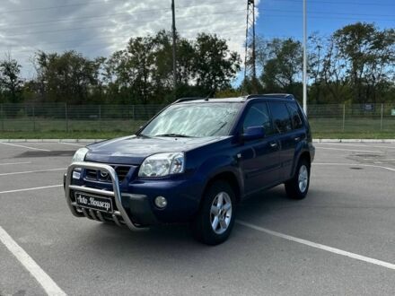 Синий Ниссан ИксТрейл, объемом двигателя 0 л и пробегом 329 тыс. км за 5500 $, фото 1 на Automoto.ua