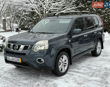 Синий Ниссан ИксТрейл, объемом двигателя 2 л и пробегом 187 тыс. км за 13800 $, фото 1 на Automoto.ua