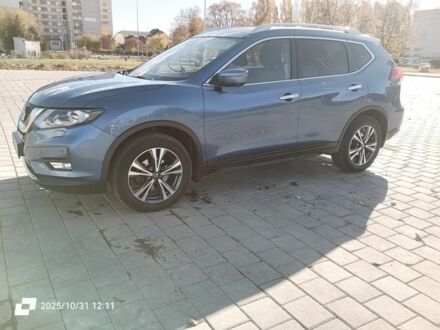 Ниссан ИксТрейл 2017 в Черкассах на Automoto.ua Синий Ниссан ИксТрейл, объемом двигателя 2.5 л и пробегом 93 тыс. км за 17999 $, фото 1 на Automoto.ua