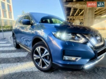 Ніссан ІксТрейл 2019 у Києві на Automoto.ua Синій Ніссан ІксТрейл, об'ємом двигуна 2.5 л та пробігом 71 тис. км за 24000 $, фото 1 на Automoto.ua