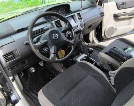 Зеленый Ниссан ИксТрейл, объемом двигателя 2.2 л и пробегом 399 тыс. км за 4000 $, фото 4 на Automoto.ua