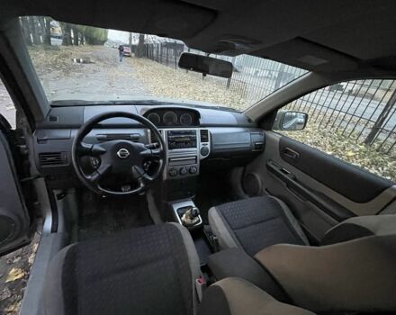 Зеленый Ниссан ИксТрейл, объемом двигателя 2.2 л и пробегом 250 тыс. км за 3800 $, фото 9 на Automoto.ua