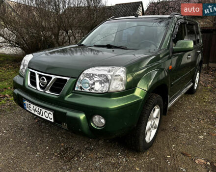 Зеленый Ниссан ИксТрейл, объемом двигателя 2 л и пробегом 308 тыс. км за 5700 $, фото 6 на Automoto.ua